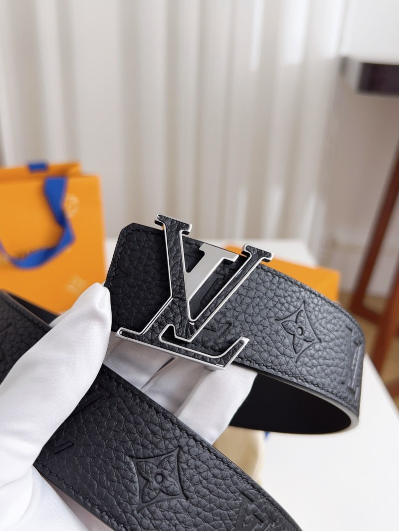 LOUIS VUITTON Belts